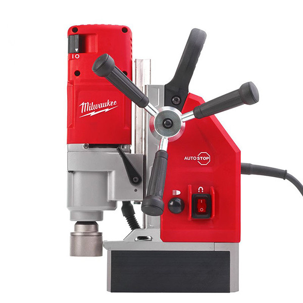 milwaukee drilling machine