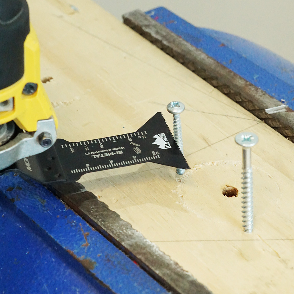 Oscillating Saw Blade