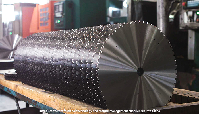 saw blade