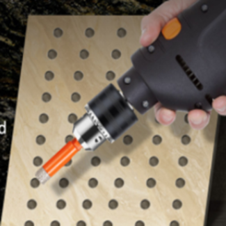 Diamond drill bit